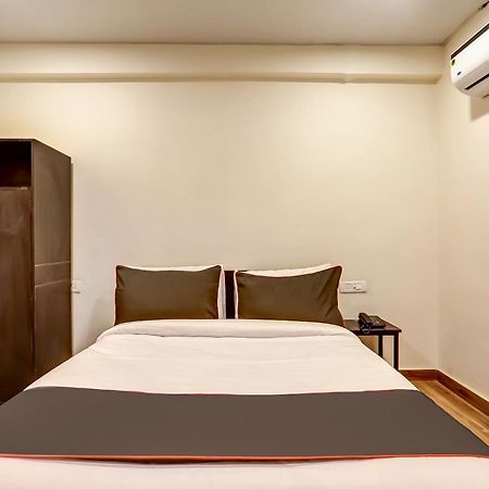 Collection O Sr Inn Awas Vikas Канпур Экстерьер фото